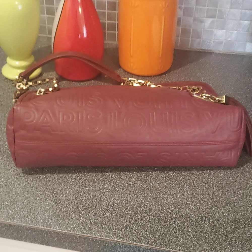 Louis Vuitton Paris Souple Whisper Gm Bag Limited Edition